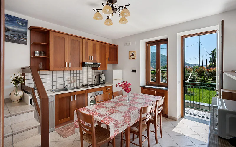 Deluxe Afrodite Apartment in Villa Degli Dei with Mountain View, Wi-Fi and Air Conditioning photo 3