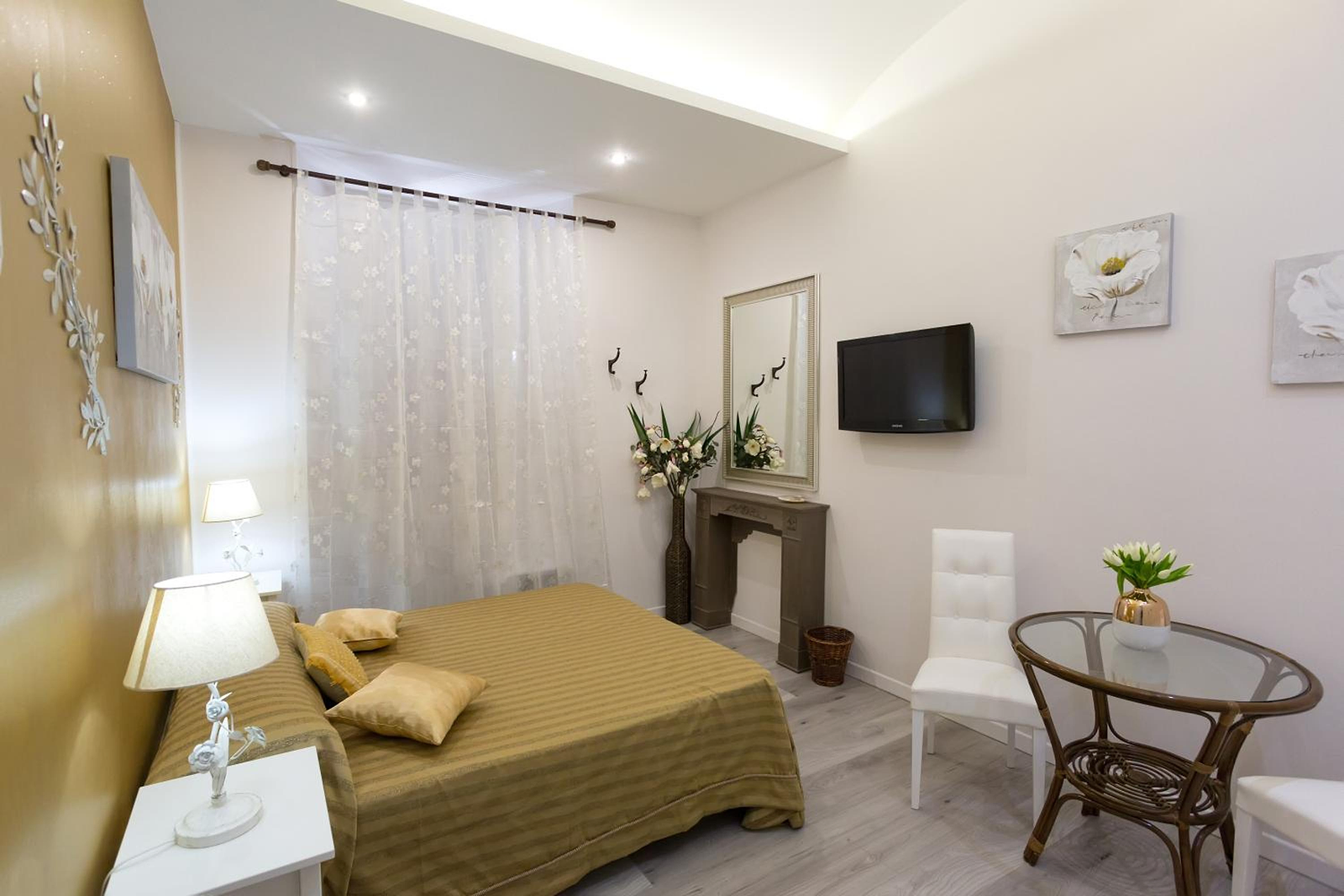 B&B La Finestra di Fronte photo 2