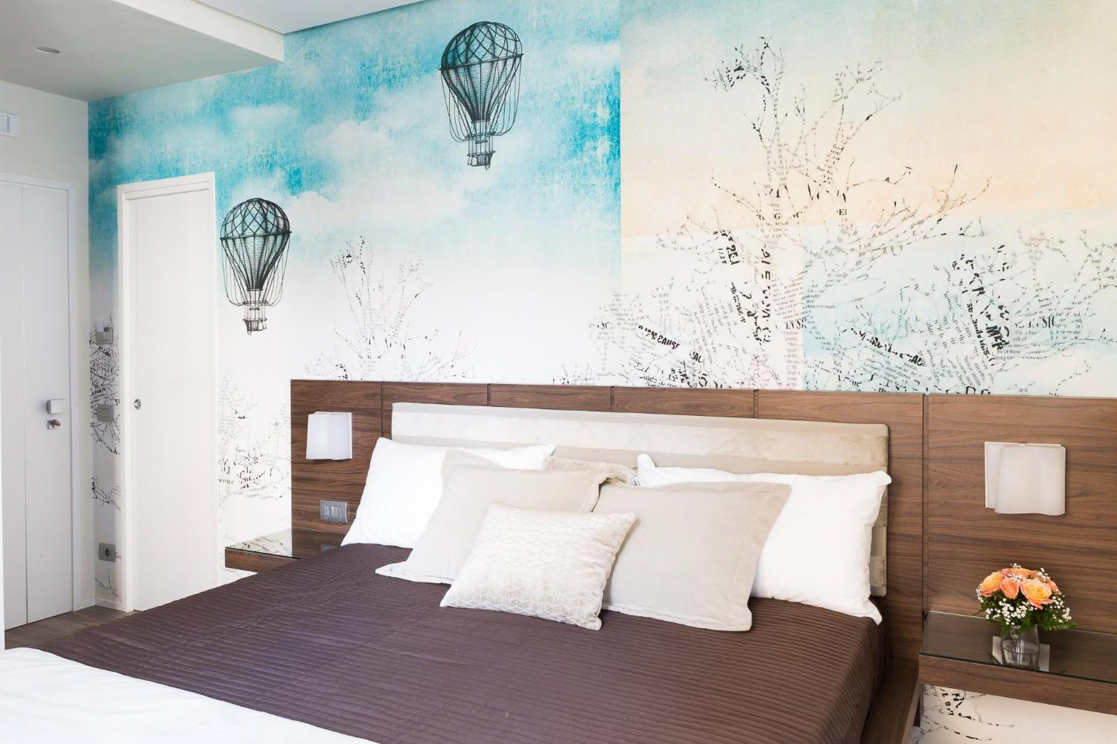 Rhome Suites photo 2