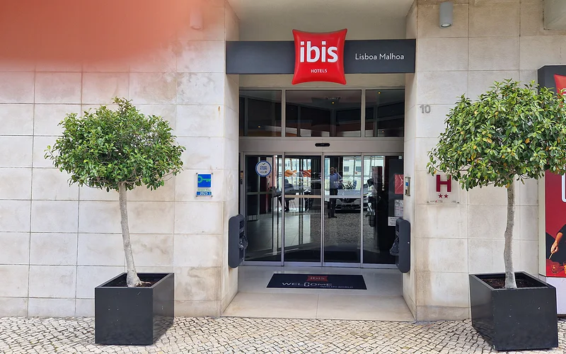 ibis Lisboa José Malhoa photo 3