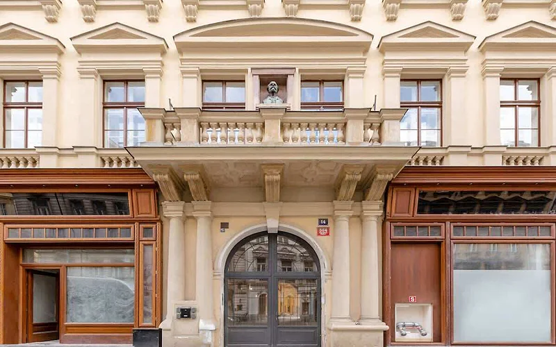 TurnKey | Antonin Dvorak Studio XIV