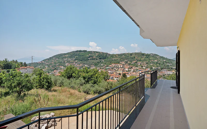 Room 'Tripla Con Vista Vesuvio' with Mountain View, Wi-Fi and Air Conditioning