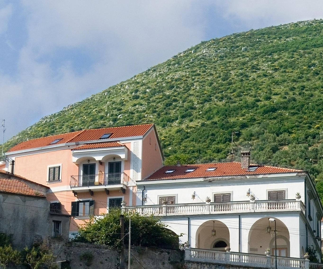 Street scene in Tramonti