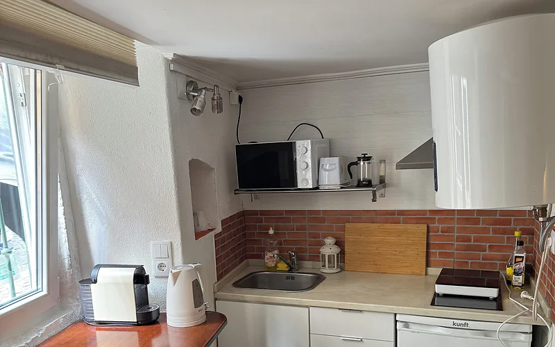 Welcoming 1-bedroom apartment in historical Alfama