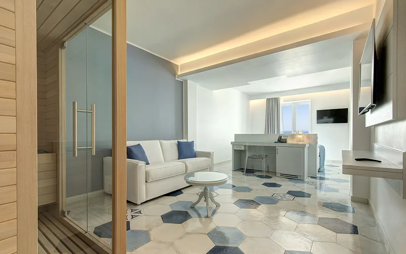 Lloyd's Baia Hotel photo 2
