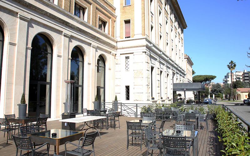 TH Roma - Carpegna Palace photo 2