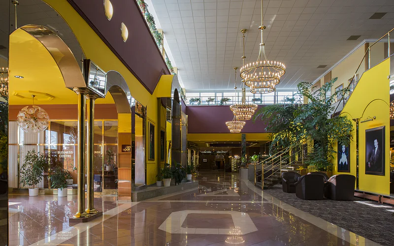 TOP HOTEL Praha & Conference Centre photo 2