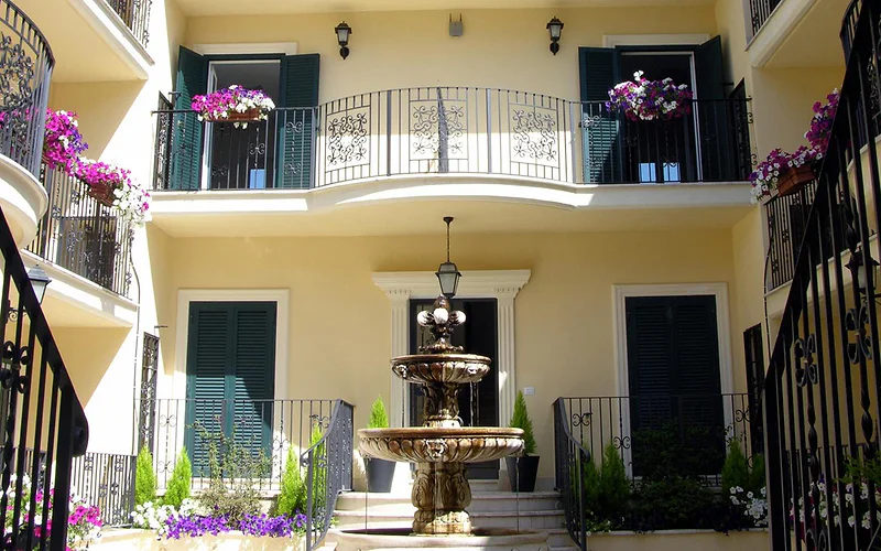 Aurelia Vatican Apartments