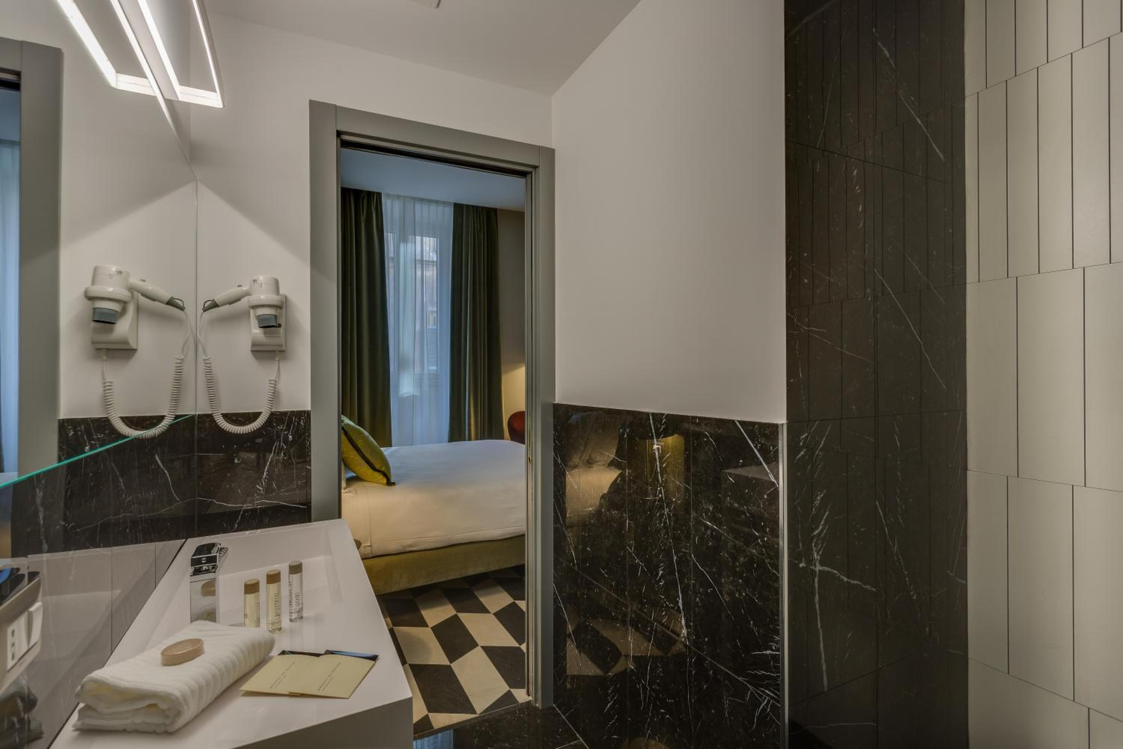 Otivm Hotel photo 2