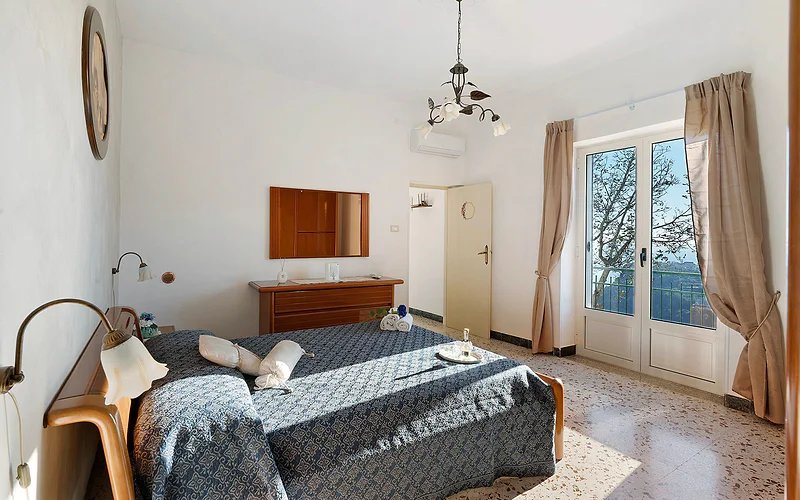 Bella Veduta Apartment with Sea View, Wi-Fi, and Air Conditioning photo 3