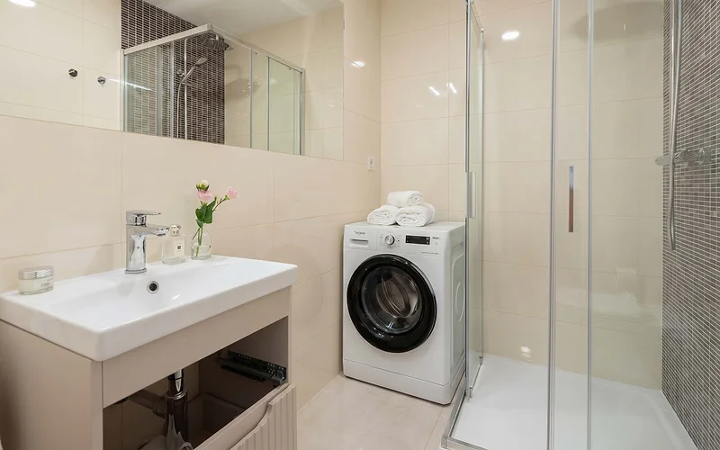 TurnKey | Vinohrady Modern Studio with Balcony III photo 3