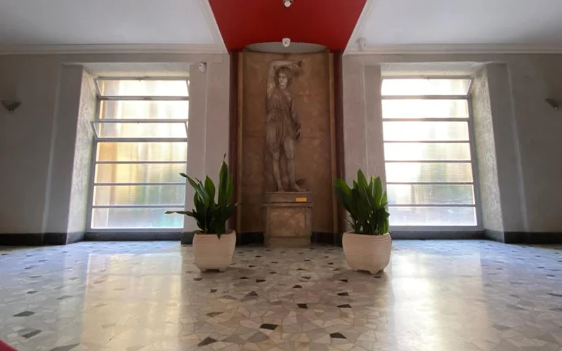VATICAN LUXURY SUITE