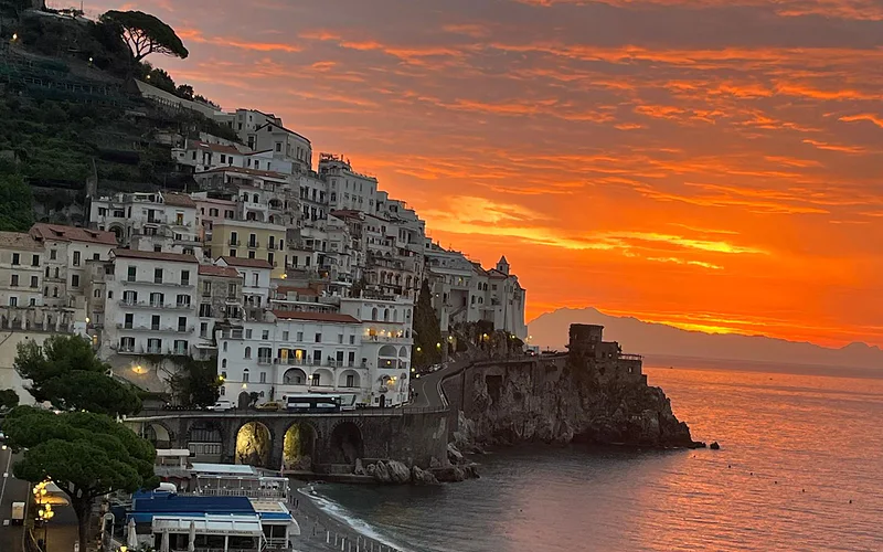 Holidays Baia D'Amalfi