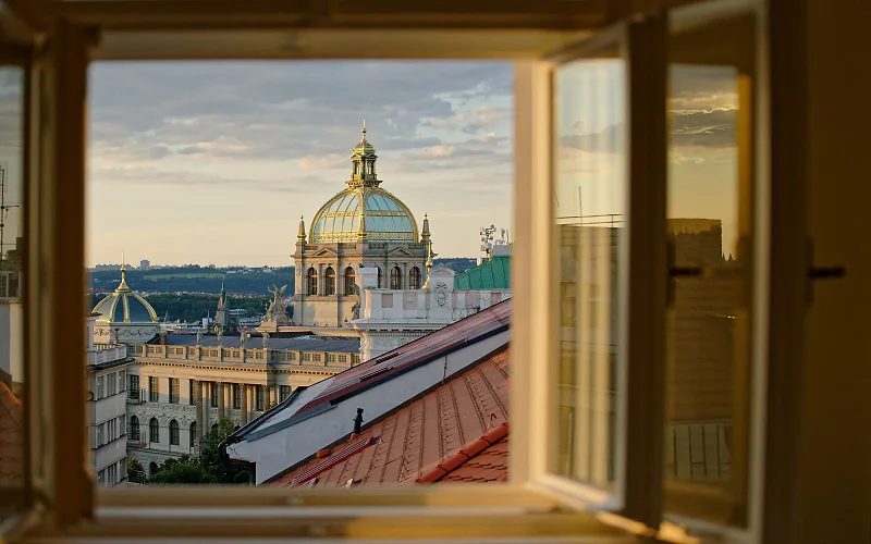 LUMA TERRA PRAGUE