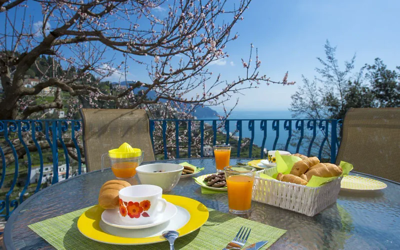 Casa Pina in Pogerola , 4 kms from Amalfi