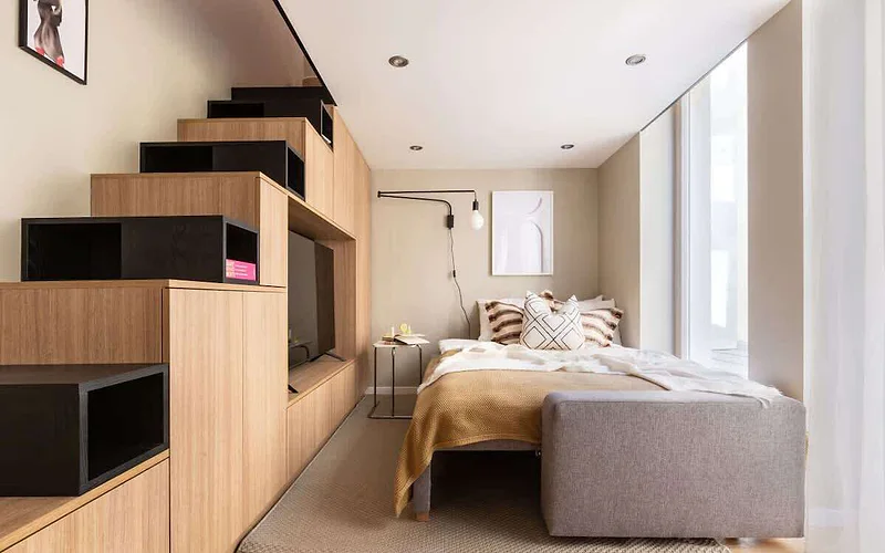 TurnKey | Two-Level Republic Square Studio photo 3