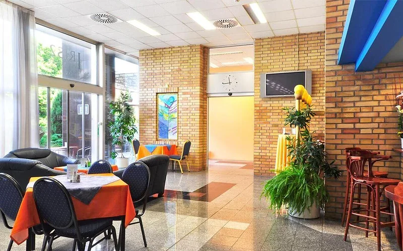 Olympik Congress Hotel photo 3
