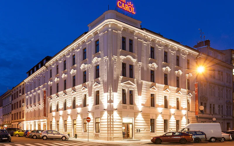 Hotel Carol