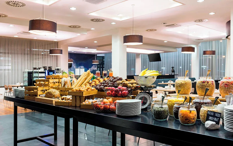 Courtyard by Marriott Prague Airport