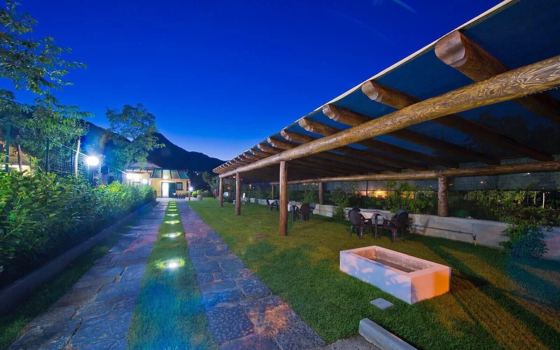 Villa Degli Dei with Shared Pool, Mountain Views, Wi-Fi, and Air Conditioning photo 2