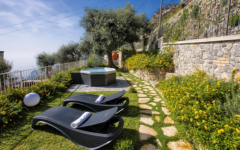 Olive house, luxury retreat photo 3