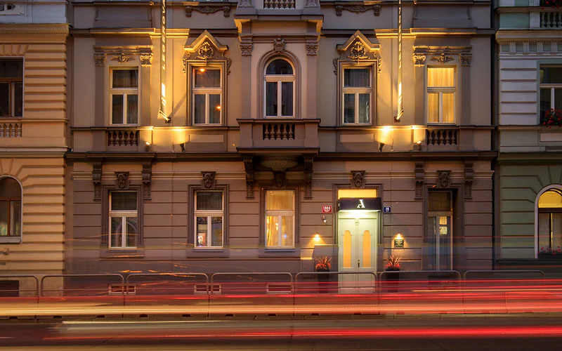 Avenue Legerova 19