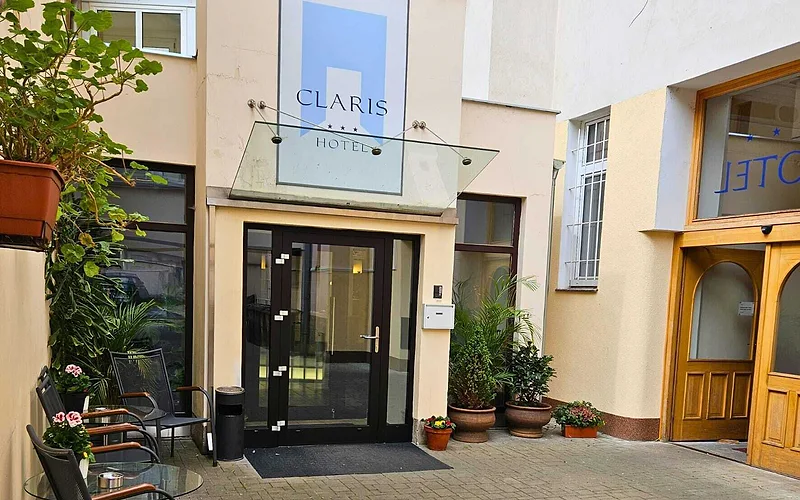Hotel Claris
