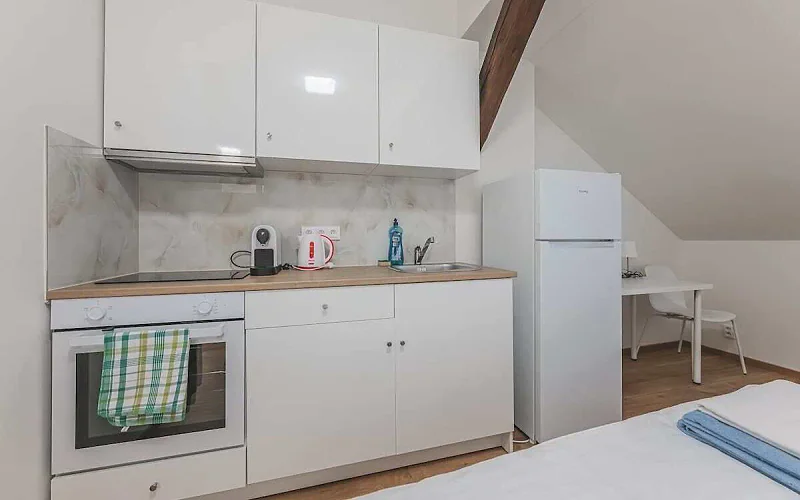 Andel,Smichov Flat, Fresh Bath, portable AC photo 3