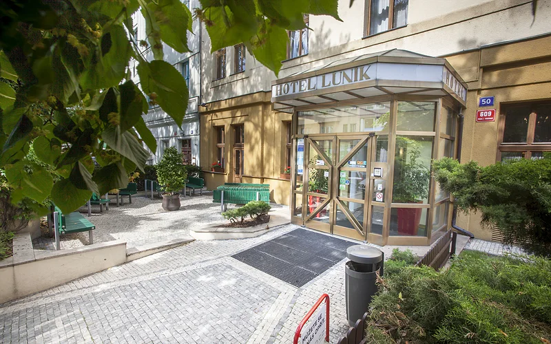 Hotel Lunik photo 2