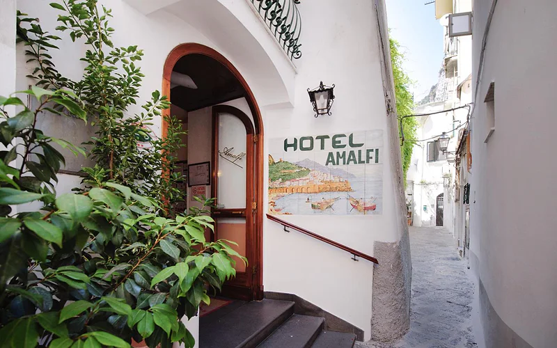 Amalfi Suite Boutique Hotel