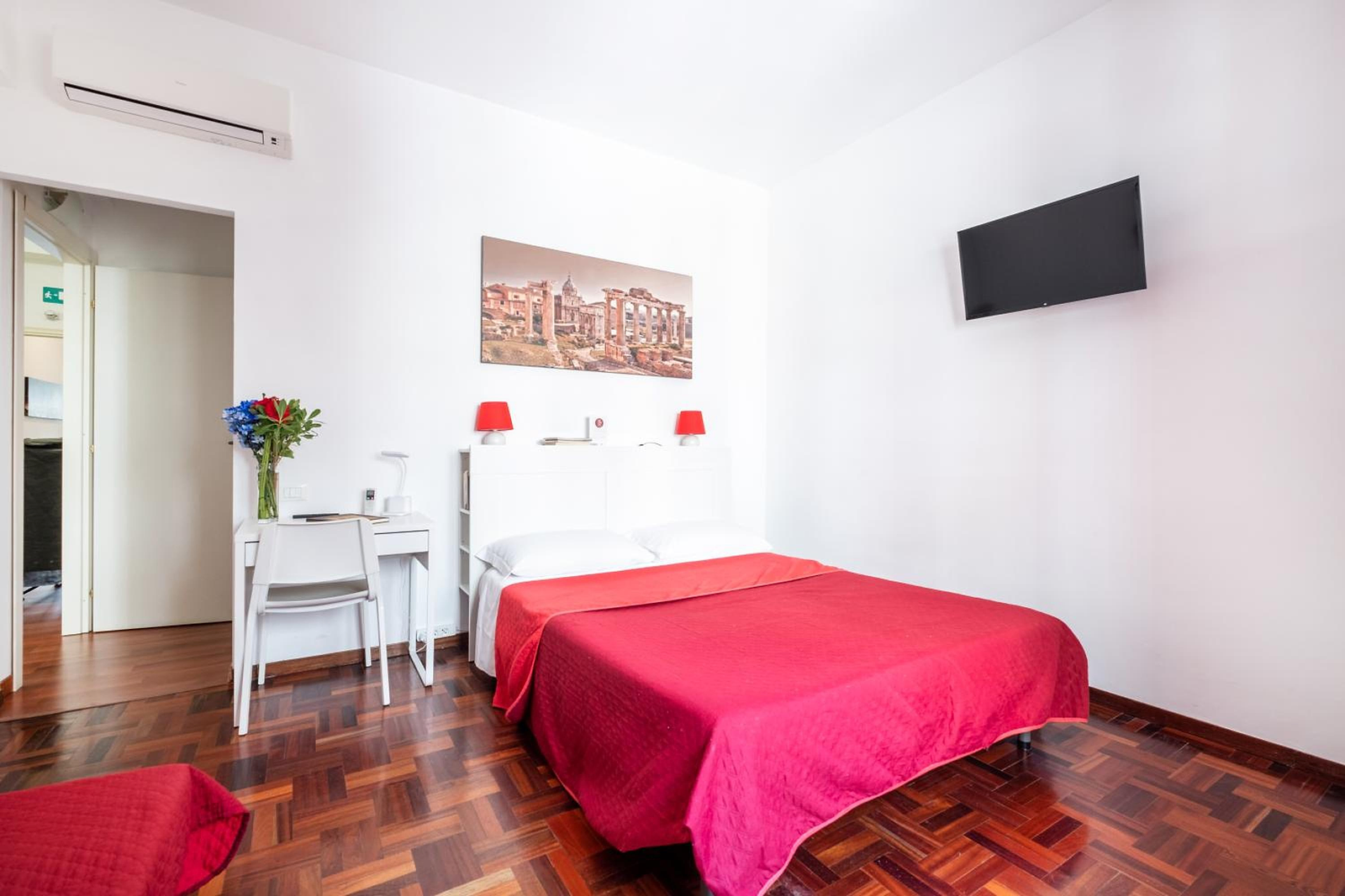 Take It Easy Roma Guest House photo 2