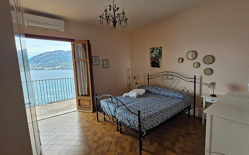FELICITY - exclusive swimming pool and sea access photo 2