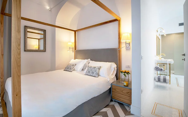 Luxury Suite with Terrace photo 2