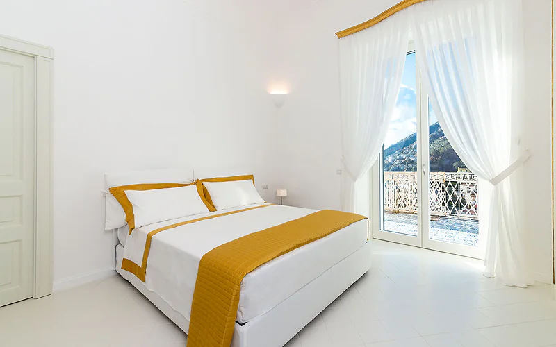 Private Villa with Jacuzzi, Terraces, Sea View and Breakfast photo 3