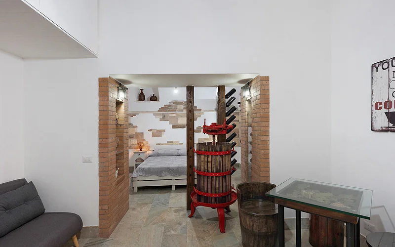Apartment 'La Cantina Di Alba E Tramonto' with Wi-Fi and Air Conditioning photo 2