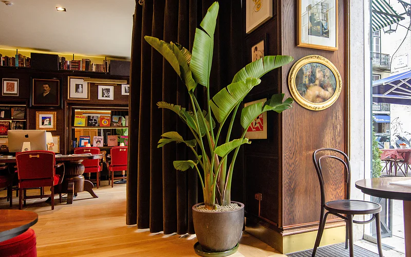 Browns Boutique Hotel photo 3