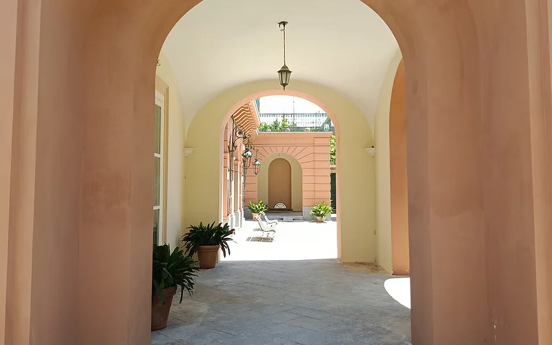 Large apartment in historic villa on Sorrento's peninsula by the Amalfi's coast photo 3