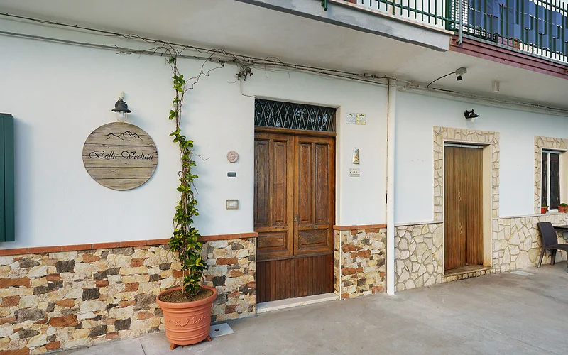 Apartment 'Bella Veduta Sun' with Balcony, Sea and Mountain View photo 2