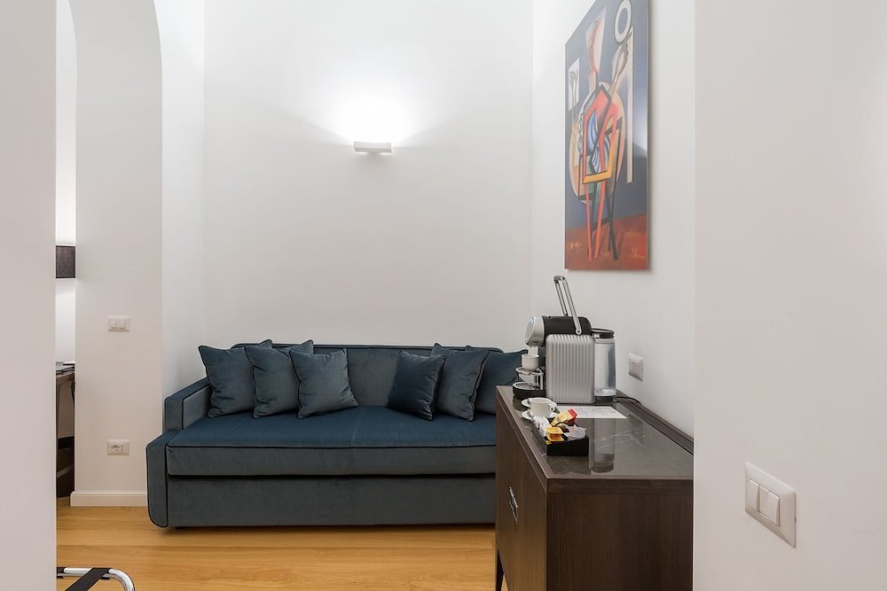Les Diamants Spanish Steps Suite photo 3