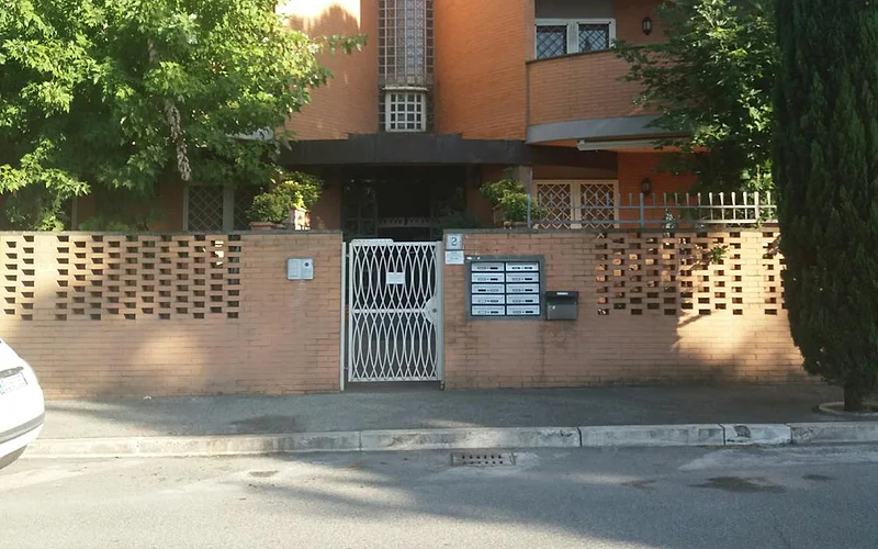 L'affittacamere nel parco "Appia antica" - Piscina a uso ospiti