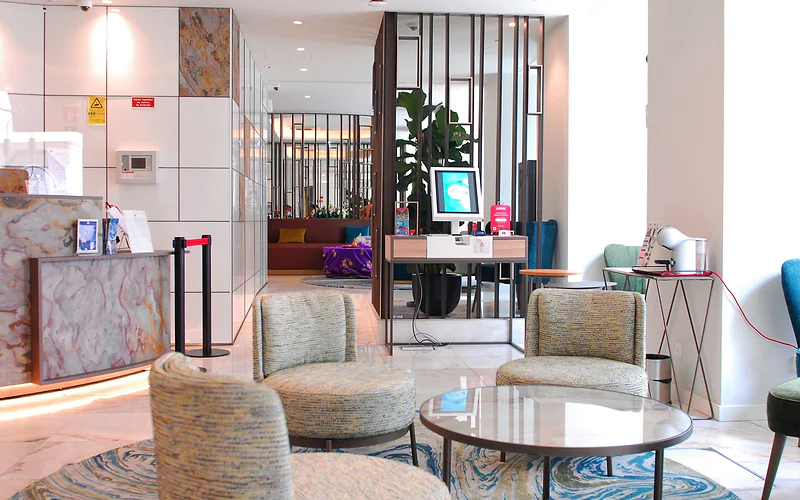 The 7 Hotel photo 2