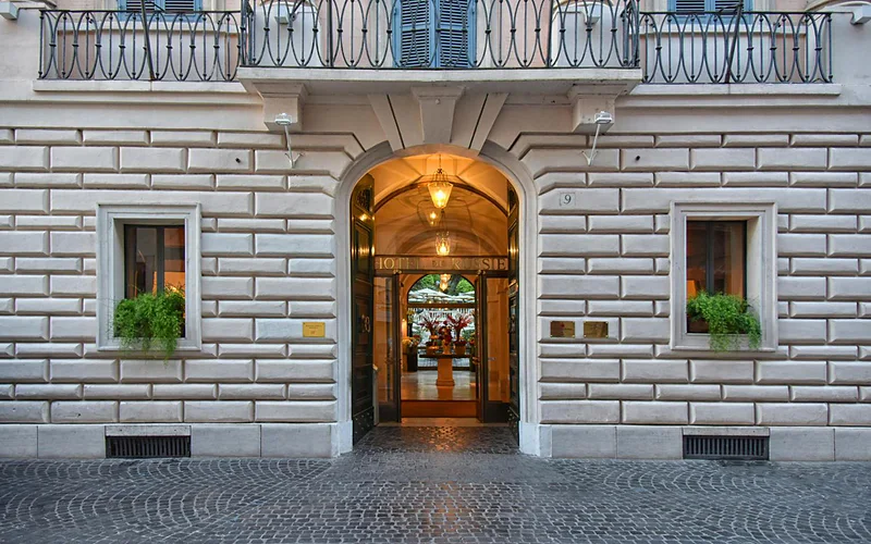 Rocco Forte Hotel De Russie