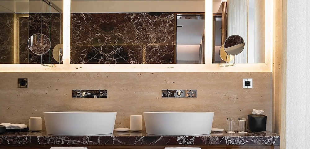 Fendi Private Suites - Small Luxury Hotels of the World photo 2