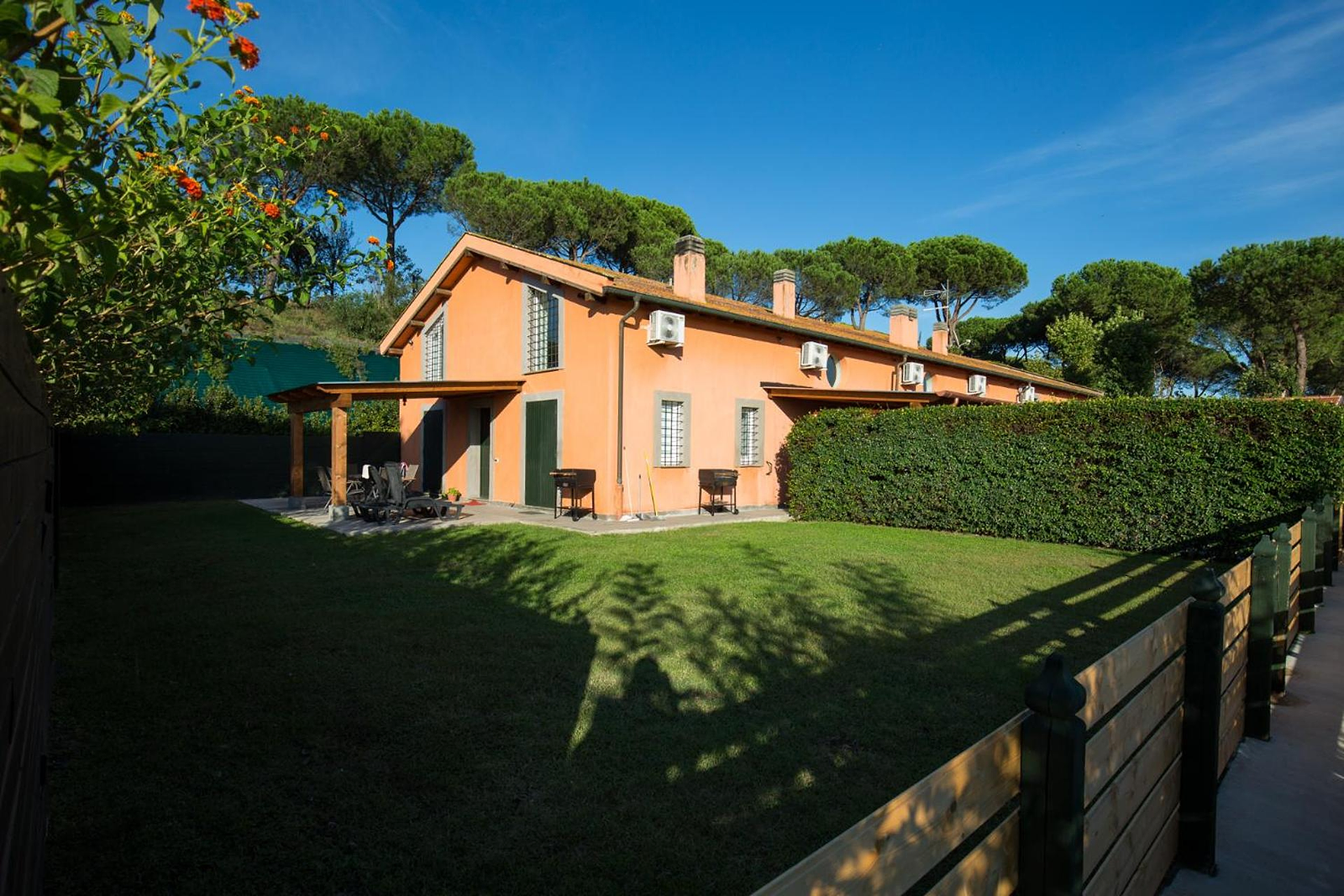 Hotels near Santuario Santa Maria del Divino Amore