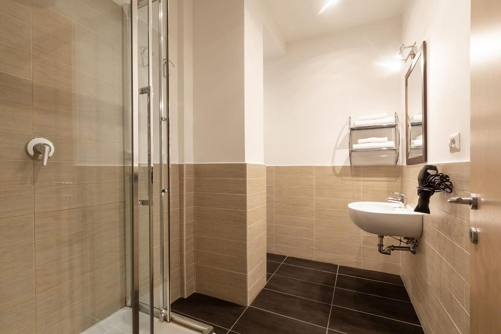 Fleming Suites by Hili photo 3