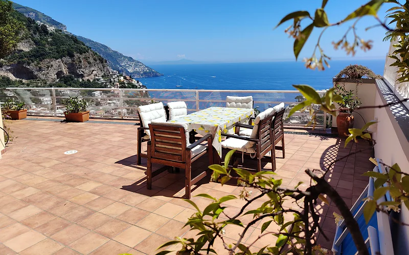Stunning House in Positano with private terrace, parking, pool and superb view.