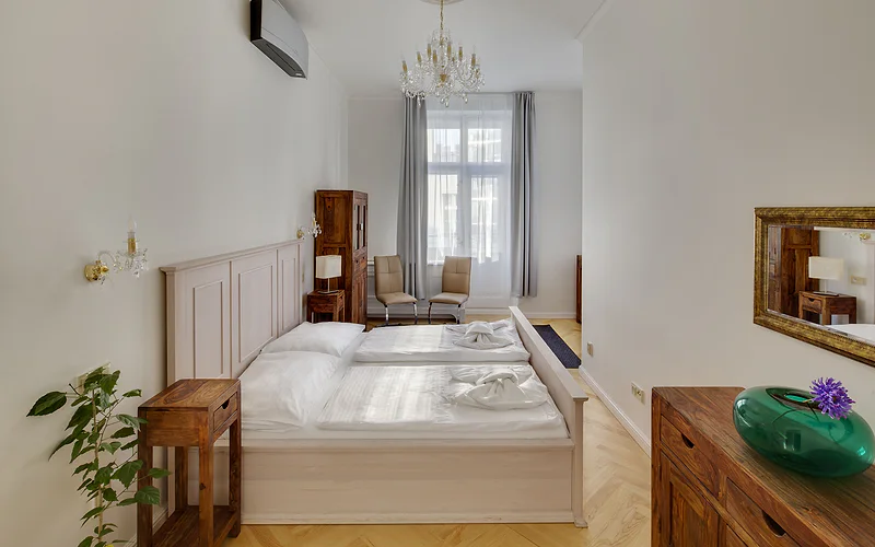 Selinor Old Town Apartments