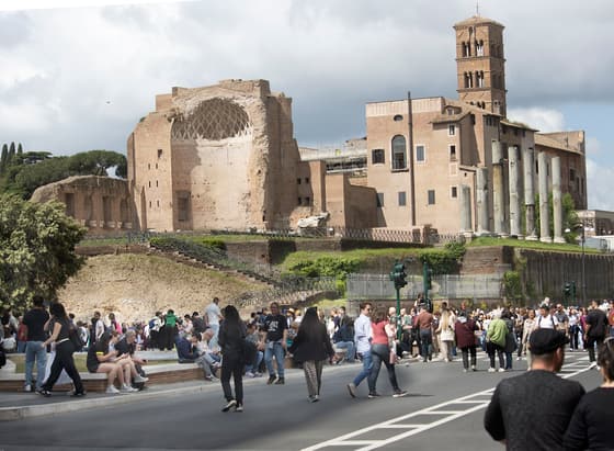 Temple of Venus and Roma photo 2