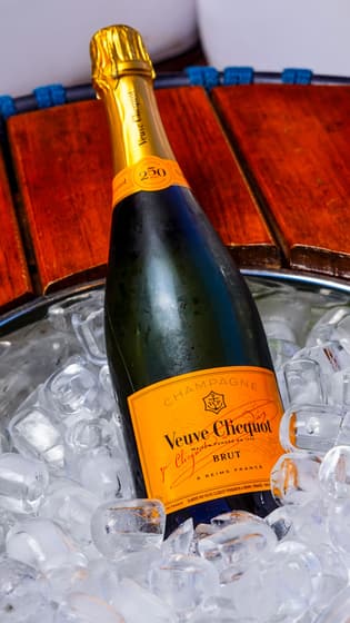 Veuve Clicquot photo 2