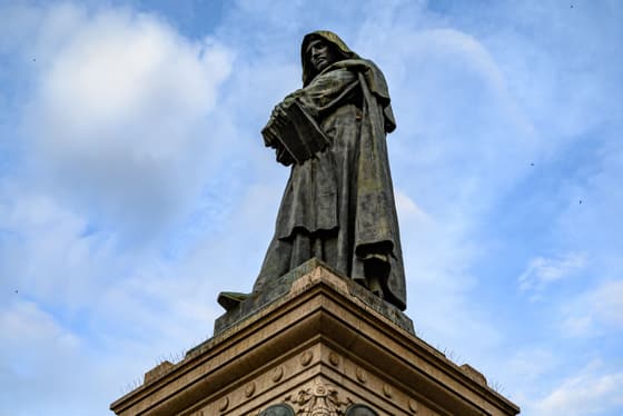 Statua di Giordano Bruno photo 3